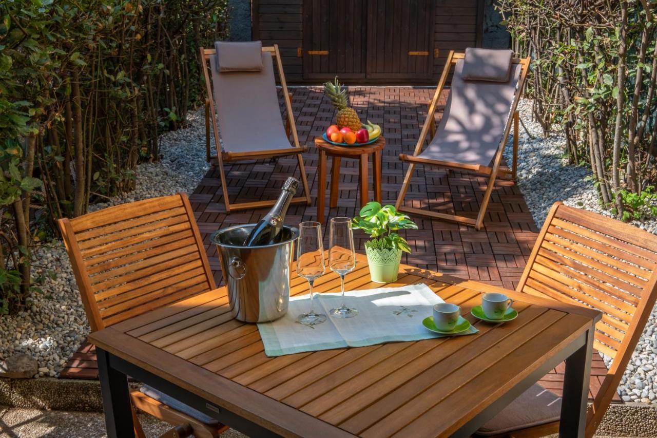 Happy Guest Apartments - Lake & Green Oasis 리바디솔토 외부 사진